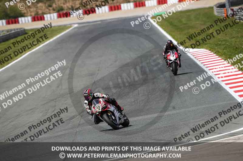 cadwell no limits trackday;cadwell park;cadwell park photographs;cadwell trackday photographs;enduro digital images;event digital images;eventdigitalimages;navarra;no limits trackdays;peter wileman photography;racing digital images;trackday digital images;trackday photos
